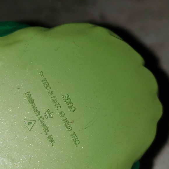 ❤️5/$25   Hallmark Gone With The Wind Scarlett O'hara Ornament 2000 - Picture 5 of 5